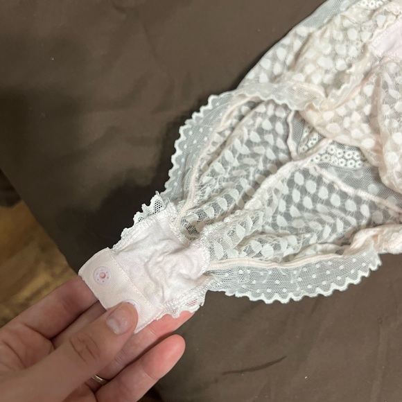 AERIE dainty lingerie - Picture 9 of 14
